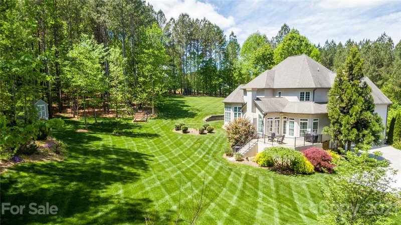 Property image 4 at 131 Winding Forest Drive, Troutman, NC 28166