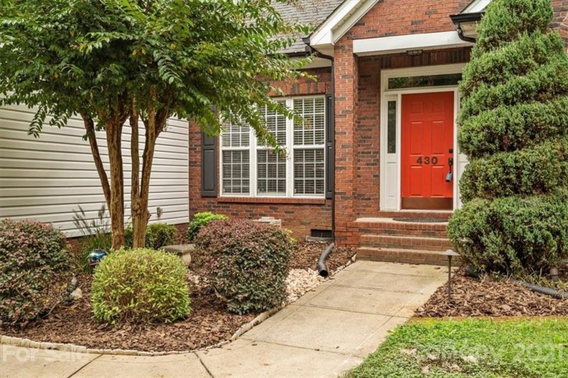 Property image 3 at 430 Hunters Point Drive, Indian Trail, NC 28079