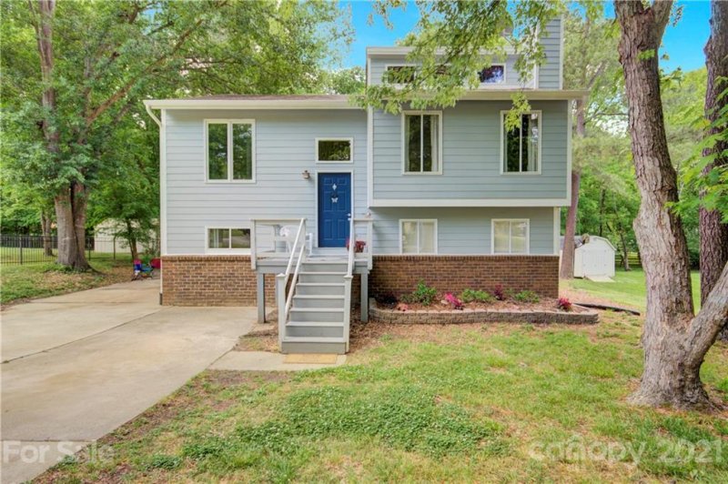 11817 Carmel Lakes Drive