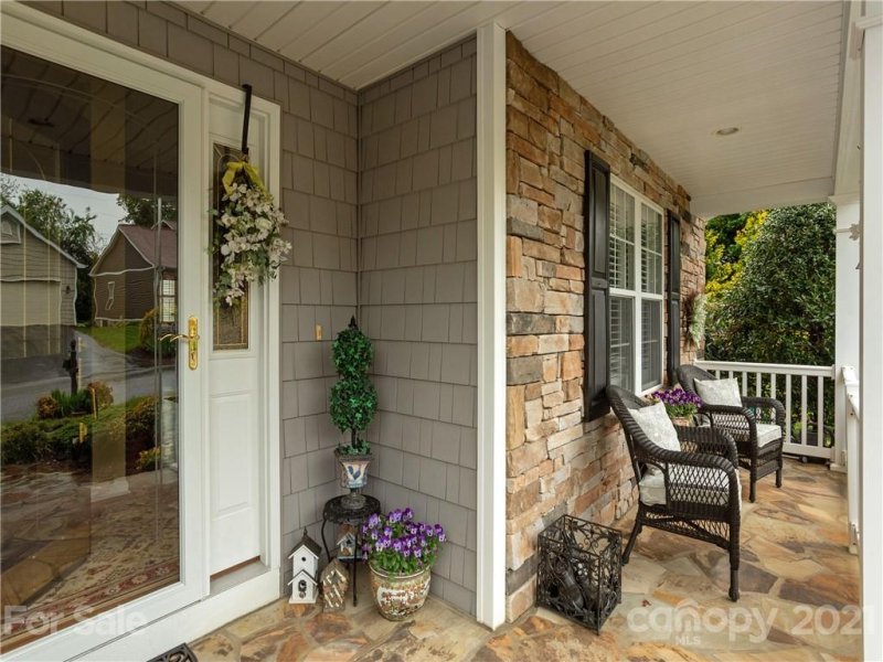 Property image 4 at 92 Shaws Creek Farm Road, Hendersonville, NC 28739