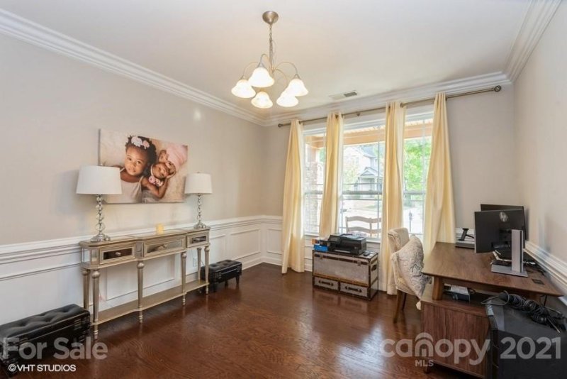 Property image 5 at 7121 Toxaway Lane, Charlotte, NC 28269