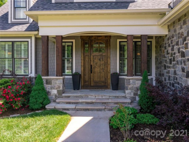 Property image 5 at 220 Firefly Cove, Lake Lure, NC 28746