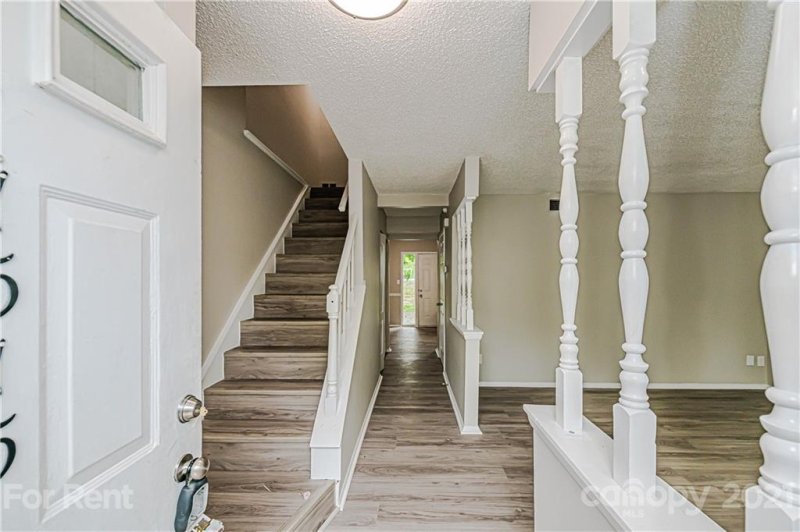 Property image 2 at 7515 Holly Grove Court, Charlotte, NC 28227