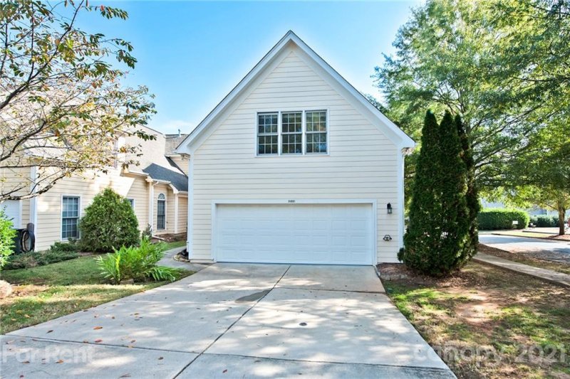 Property image 3 at 20221 Harroway Drive, Cornelius, NC 28031