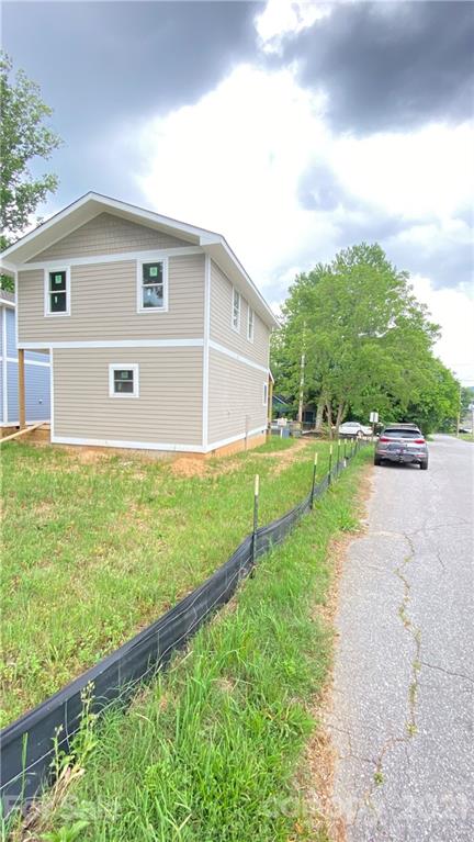 Property image 4 at 10 Rose Street, Asheville, NC 28803