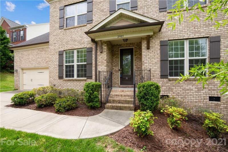 Property image 2 at 2905 Bridle Brook Way, Charlotte, NC 28270