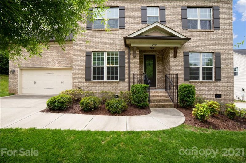 Property image 3 at 2905 Bridle Brook Way, Charlotte, NC 28270