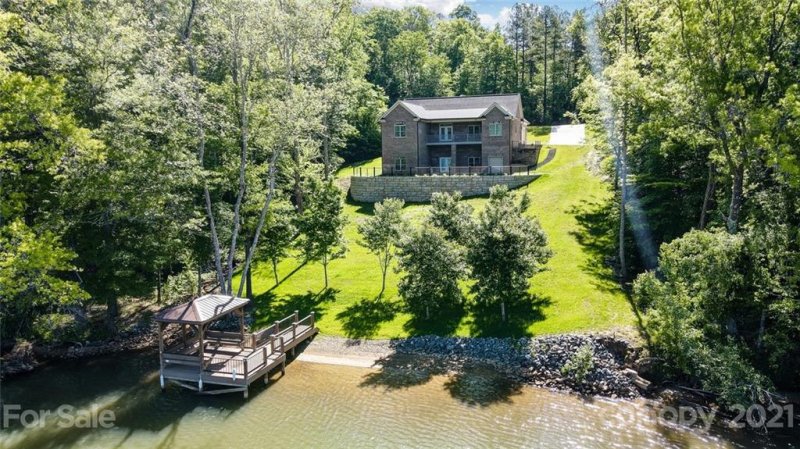 Property image 3 at 111 Dockside Lane, Statesville, NC 28677