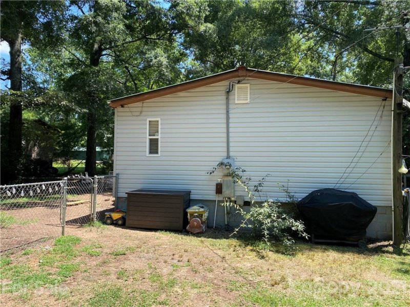 Property image 5 at 200 Hillcrest Road, New London, NC 28127