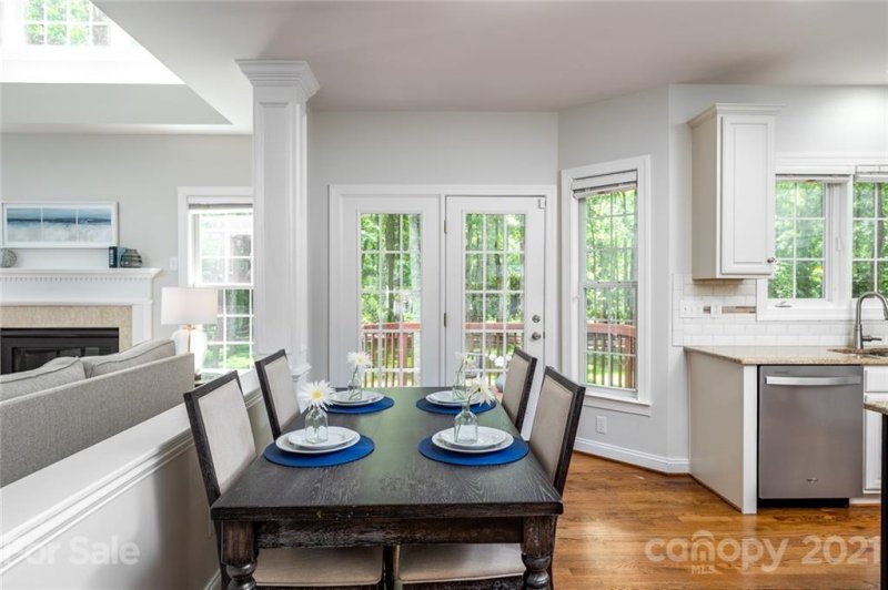 Property image 3 at 10441 Foxdale Court, Charlotte, NC 28277