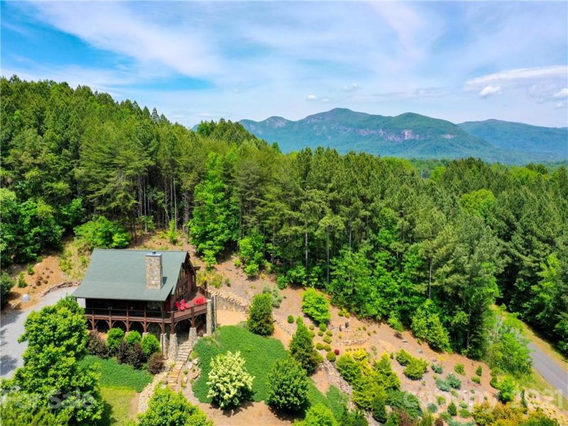 Property image 3 at 156 Cozy Lane, Lake Lure, NC 28746