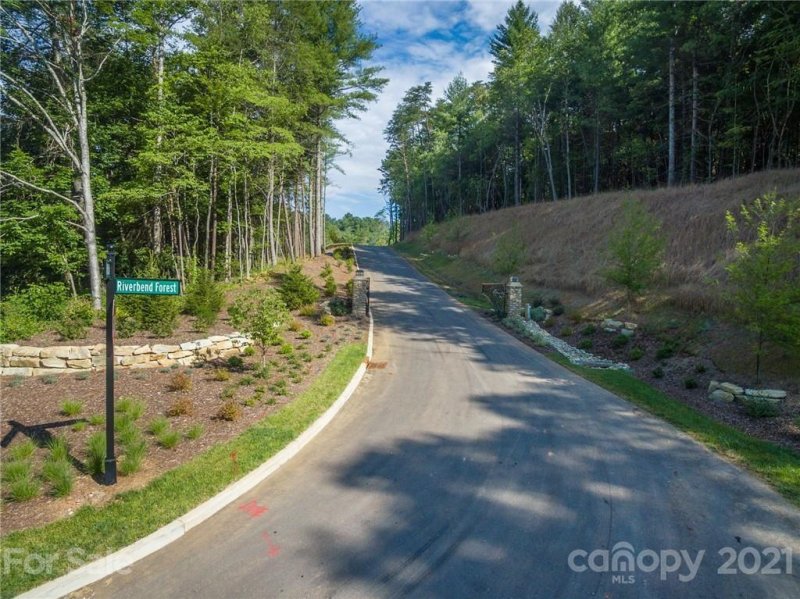 Property image 3 at 145 Riverbend Forest Drive, Asheville, NC 28805