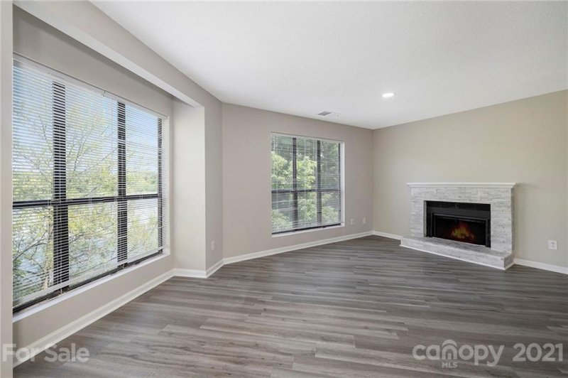 Property image 5 at 8085 Cedar Glen Drive, Charlotte, NC 28212