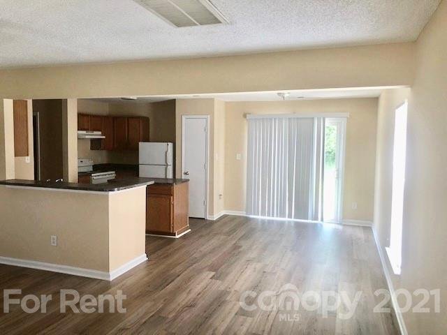 Property image 4 at 5821 Greenway Vista Lane, Charlotte, NC 28216