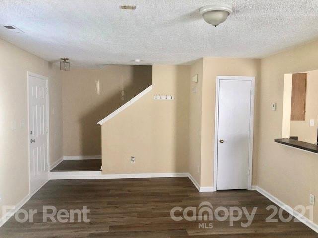 Property image 5 at 5821 Greenway Vista Lane, Charlotte, NC 28216