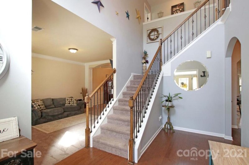 Property image 5 at 142 Cole Drive, Mooresville, NC 28115