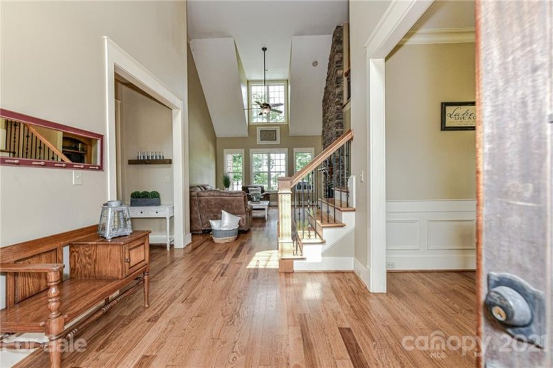 Property image 3 at 133 Orchard Farm Lane, Mooresville, NC 28117