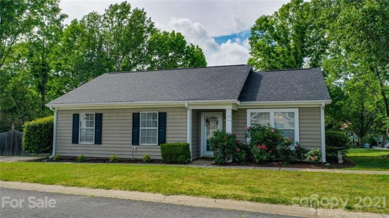 Property image 2 at 14238 Quartz Lane, Pineville, NC 28134