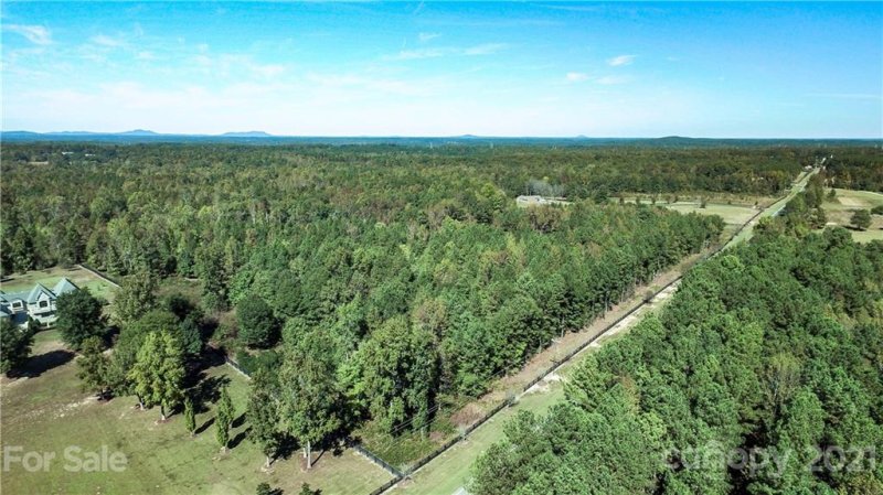 Property image 2 at 26 Sherrer Road, York, SC 29745