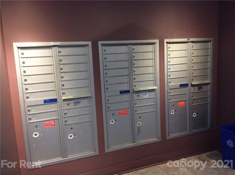 Property image 3 at 630 Calvert Street, Charlotte, NC 28208