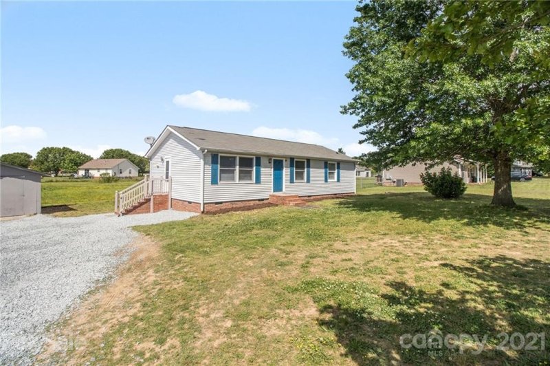 Property image 2 at 5102 Willow Run Drive, Monroe, NC 28110