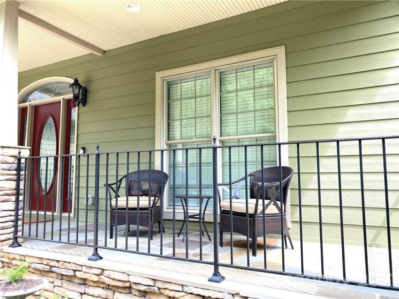 Property image 3 at 330 Riverwood Road, Mooresville, NC 28117