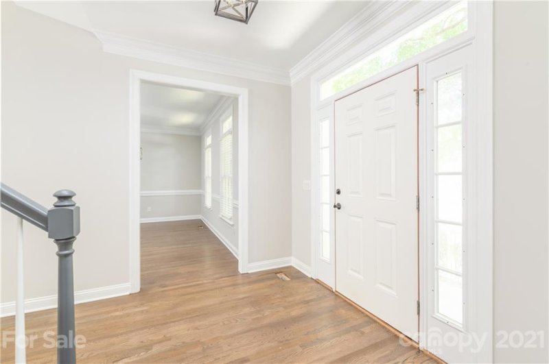 Property image 3 at 8933 Rally Drive, Charlotte, NC 28277