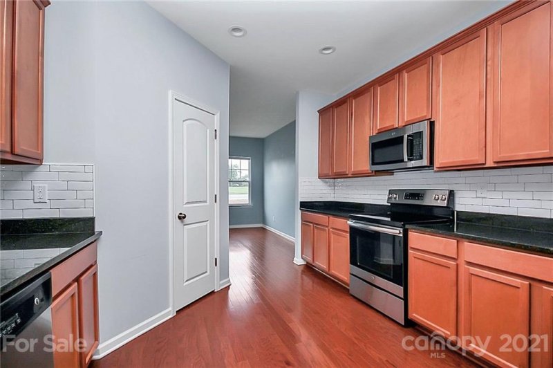 Property image 5 at 6351 Prosperity Church Road, Charlotte, NC 28269