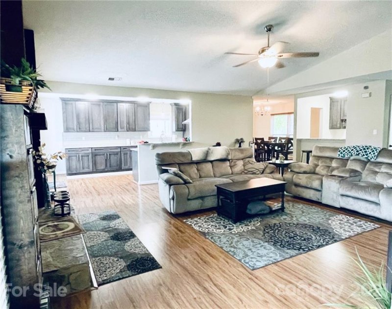 Property image 2 at 3819 Sweetgrass Lane, Charlotte, NC 28226