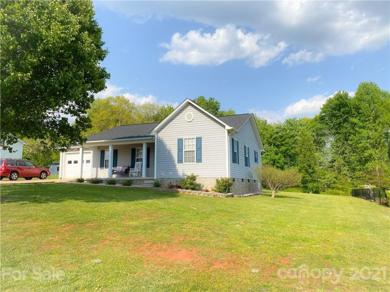 Property image 2 at 2193 Samanthas Wells None, Newton, NC 28658