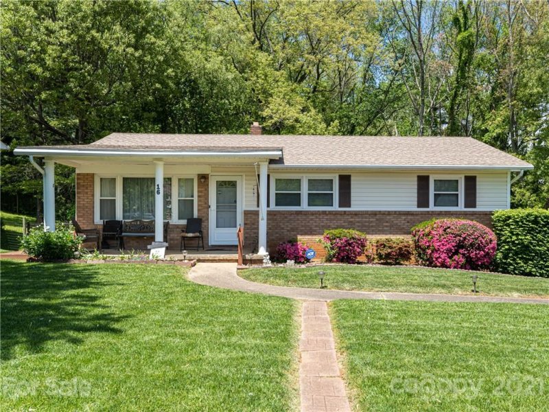 Property image 3 at 16 Debra Lane, Asheville, NC 28806