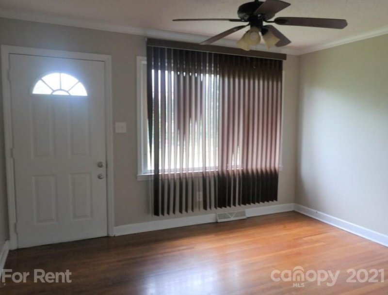 Property image 2 at 2416 Woodleaf Drive, Gastonia, NC 28052