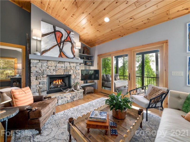 Property image 3 at 600 Tanglewood Lane, Saluda, NC 28773