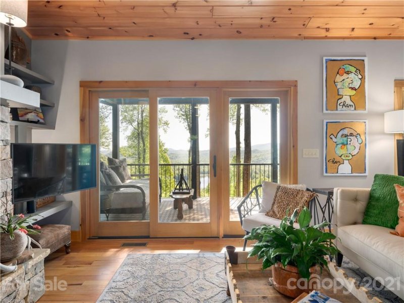 Property image 4 at 600 Tanglewood Lane, Saluda, NC 28773