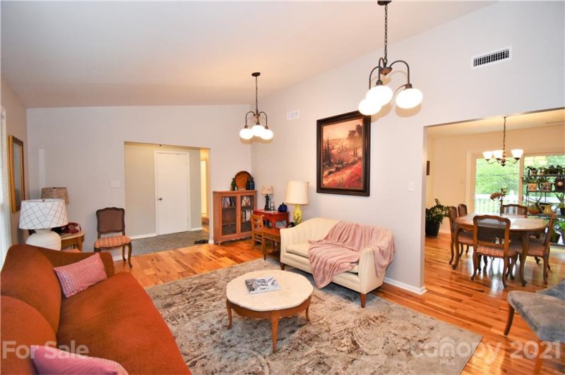 Property image 3 at 24 Mayfair Drive, Candler, NC 28715