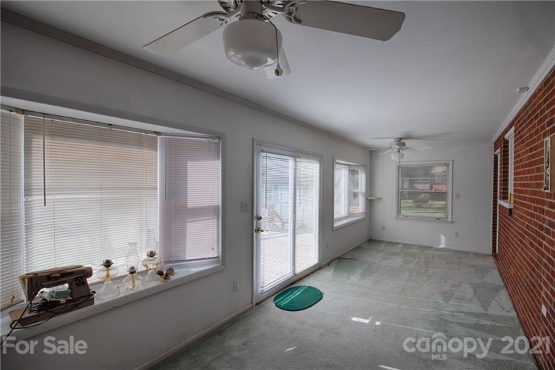 Property image 5 at 712 2nd Avenue, Conover, NC 28613