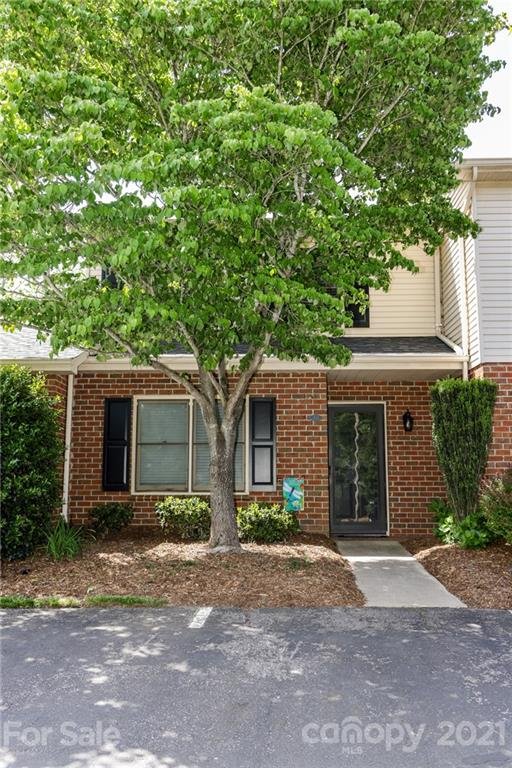 Property image 2 at 805 21st Avenue, Hickory, NC 28601