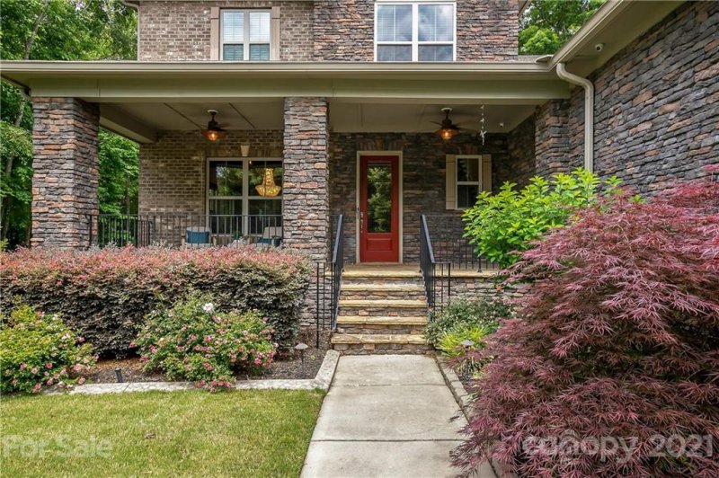 Property image 3 at 16140 Calverie Court, Charlotte, NC 28278