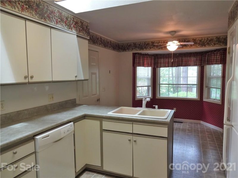 Property image 5 at 1 Pebble Beach Court, Etowah, NC 28729