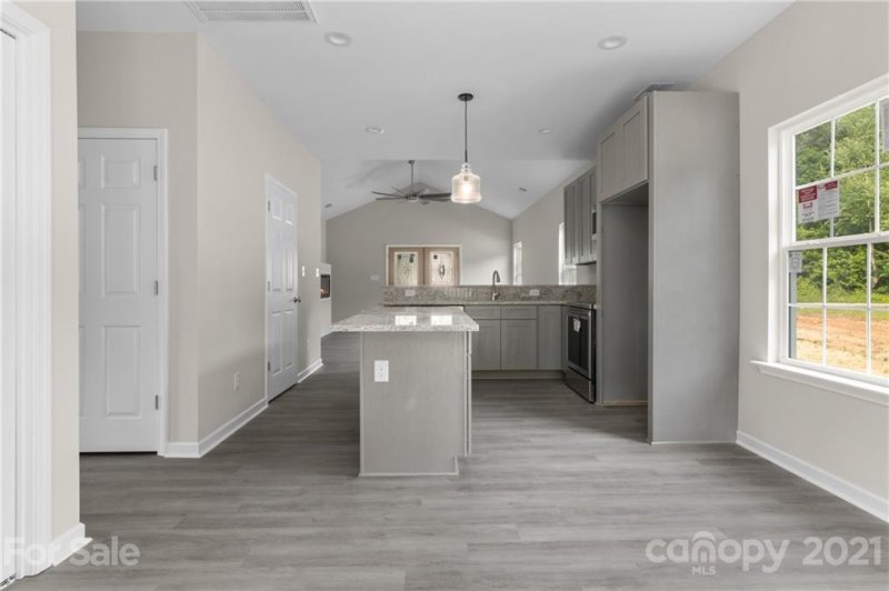 Property image 5 at 201 Sheffield Drive, York, SC 29745