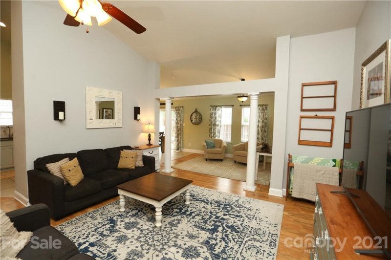 Property image 3 at 12025 Serenade Court, Charlotte, NC 28215