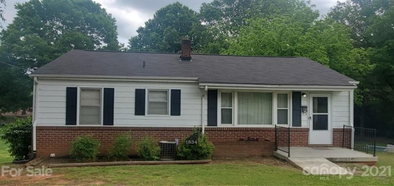 Property image 2 at 1834 Findlay Street, Gastonia, NC 28052