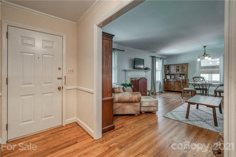 Property image 2 at 102 Highland Street, Belmont, NC 28012