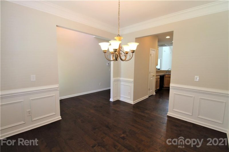 Property image 3 at 8905 Holland Park Lane, Charlotte, NC 28277