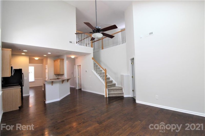 Property image 5 at 8905 Holland Park Lane, Charlotte, NC 28277