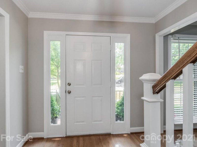 Property image 4 at 2500 Innsbrook Road, Charlotte, NC 28226