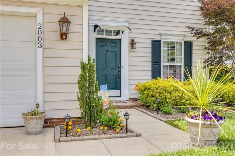 Property image 3 at 2003 Kimbrell Court, Matthews, NC 28105