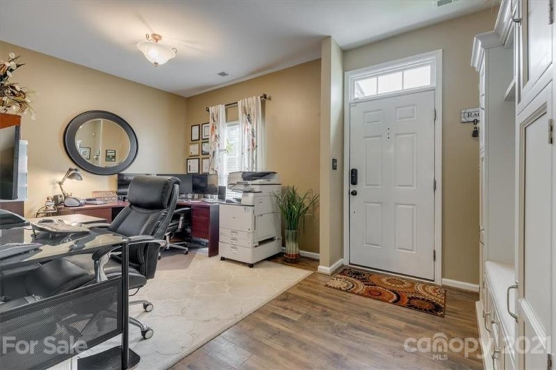 Property image 4 at 2003 Kimbrell Court, Matthews, NC 28105