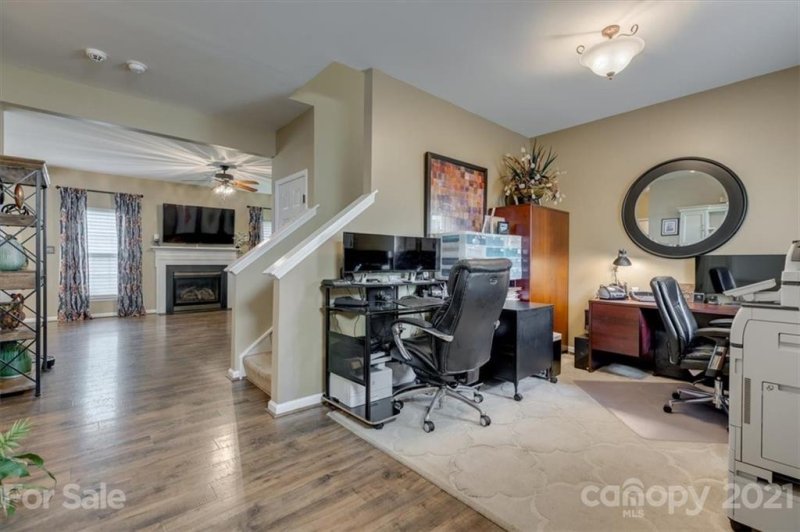 Property image 5 at 2003 Kimbrell Court, Matthews, NC 28105