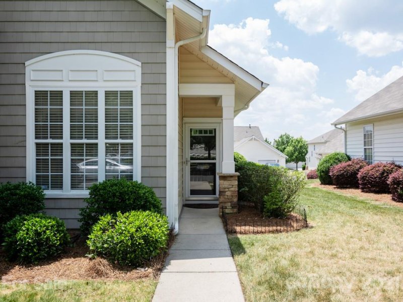 Property image 2 at 1024 Tabard Lane, Stallings, NC 28104